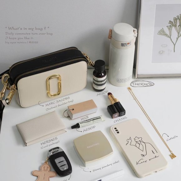 Marc Jacobs Snapshot Crossbody - Picture 1 of 5